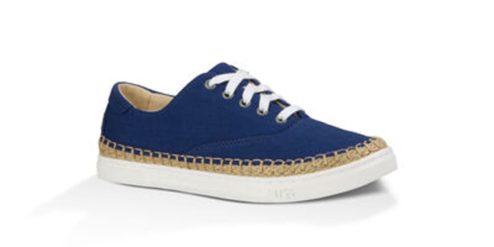 Ugg store eyan ii